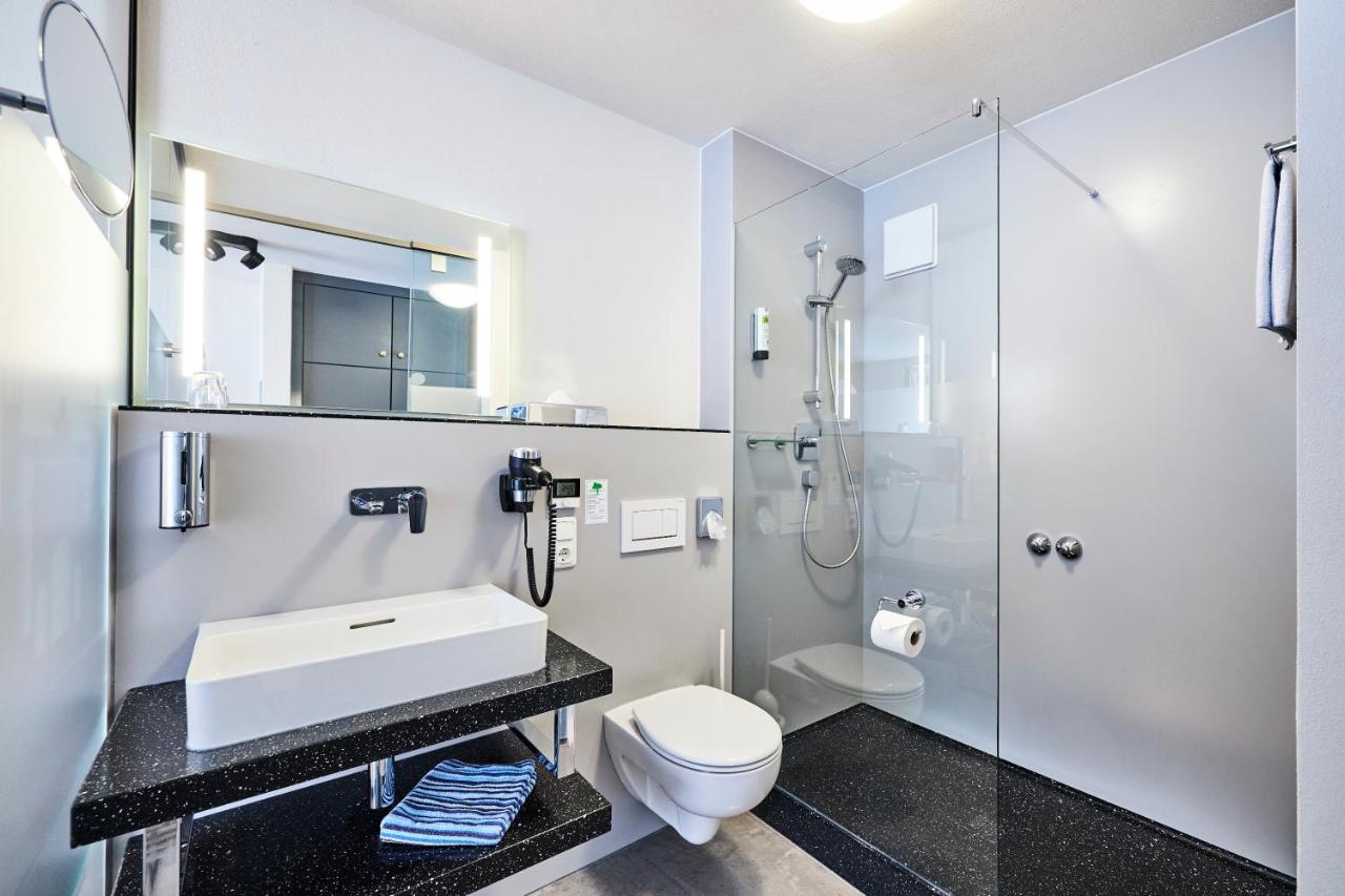Schwertfirm 3*